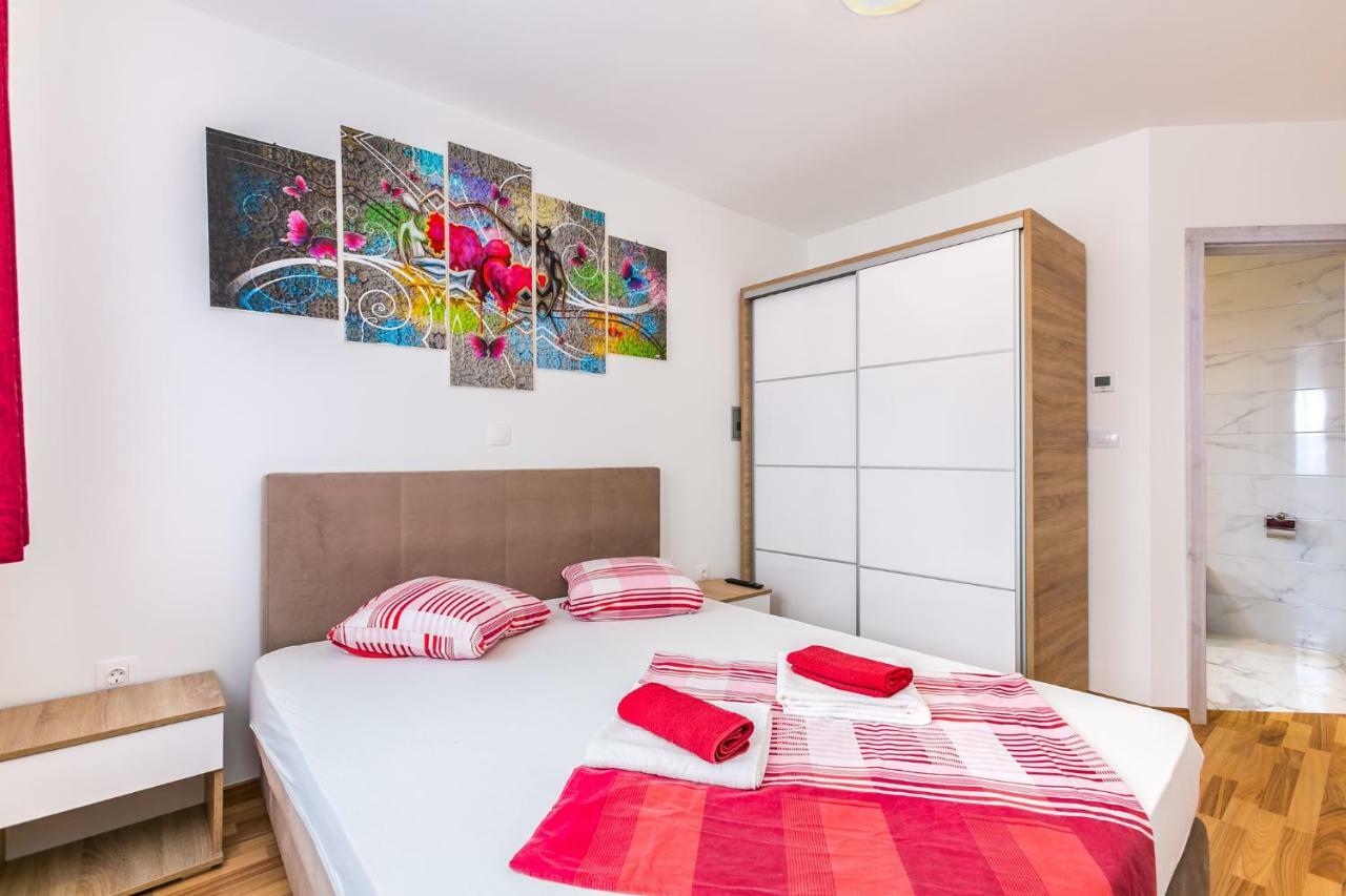 Dragan K3 Hotel Medulin Buitenkant foto