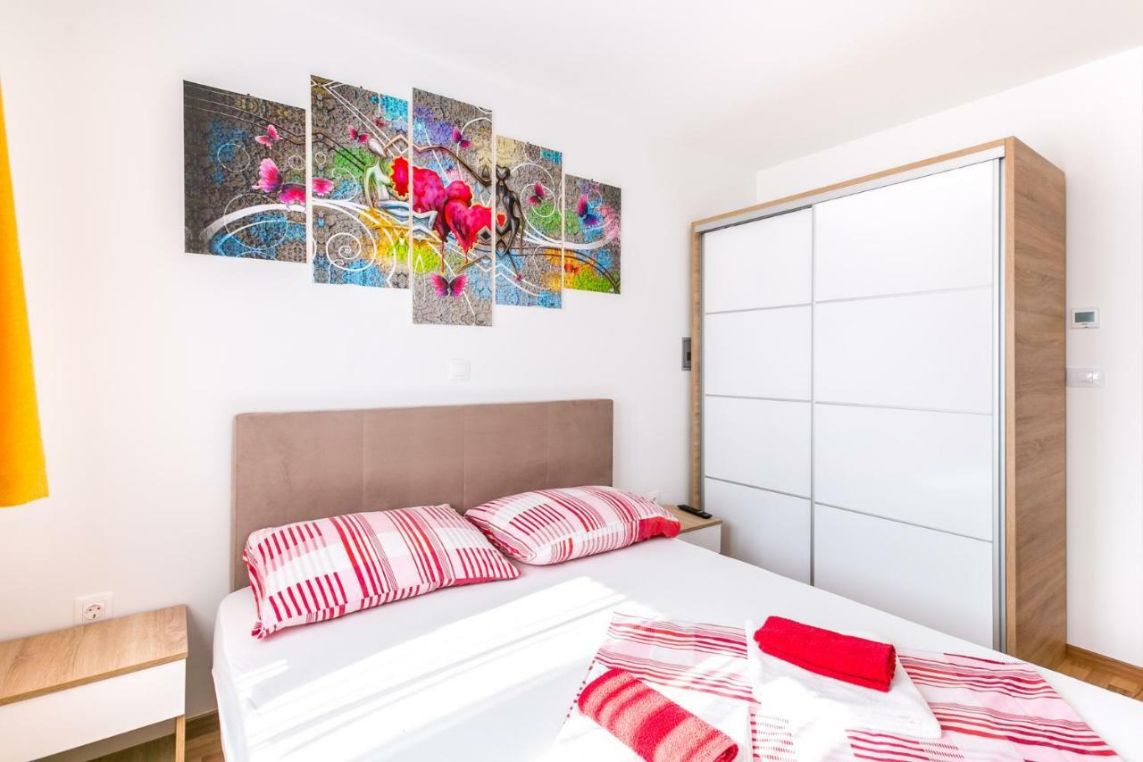 Dragan K3 Hotel Medulin Buitenkant foto